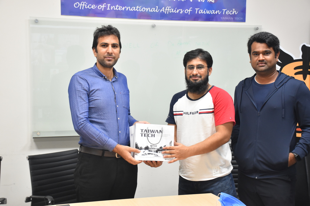 【OIA】Farewell lunch for Dr. Aamer NazirImage